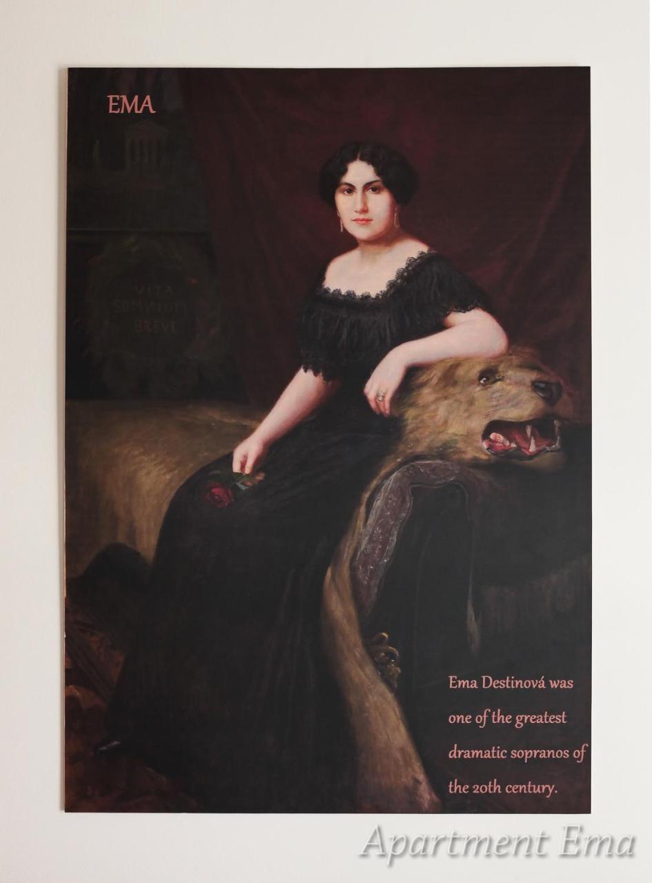 Prague Women'S Hall Of Fame Εξωτερικό φωτογραφία